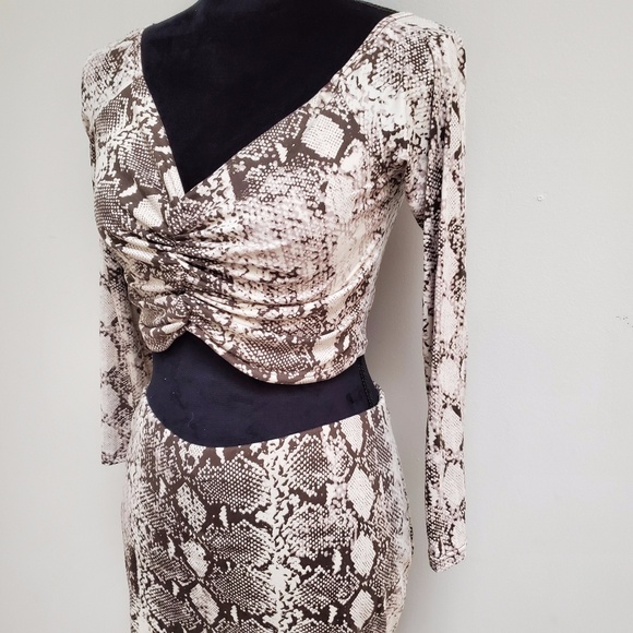 STYLED ON INSTAGRAM Double Cross Skirt Set - Taupe - Picture 5 of 8